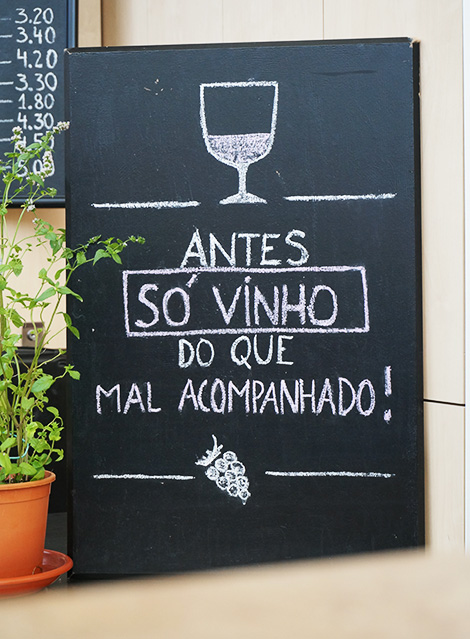 vinoteca-frase-mercado-gourmet-bom-sucesso-porto-bebespontocomes